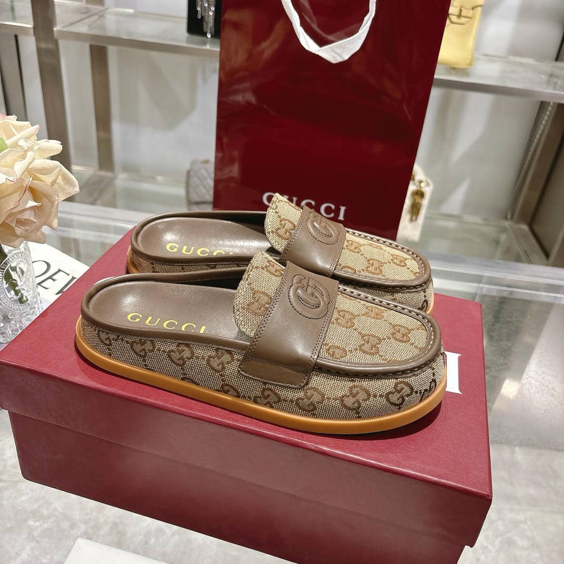 007 Loafer